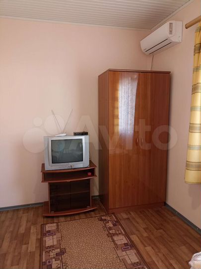 Комната 15 м², 2/2 эт.