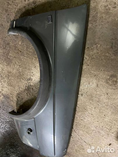 Правое крыло Golf 2