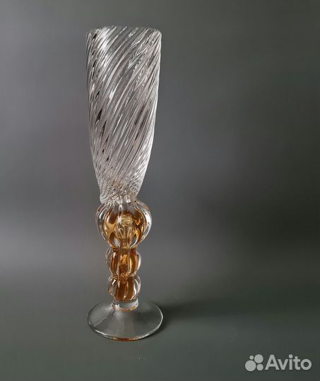 Ваза для цветов хрустальная. Ракушка