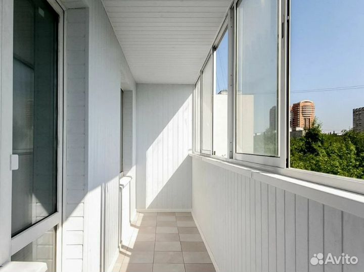 Остекление балкона алюминиевое