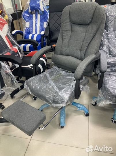 Кресло компьютерное тканьевое с массажем