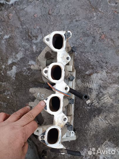 Впускной коллектор Lifan Smily