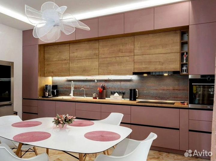 Кухонный гарнитур на заказ под ключ