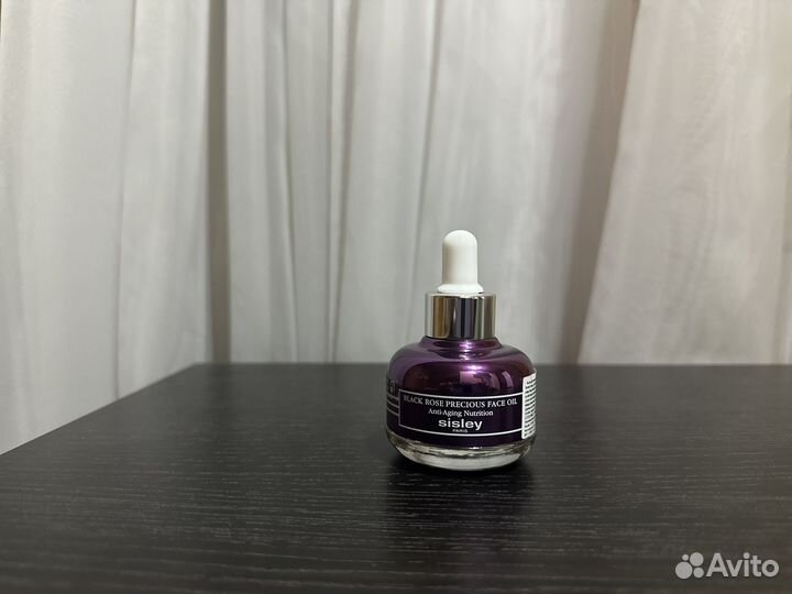 Sisley black rose precious face oil