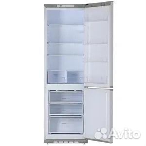 Холодильник с морозильником Бирюса М627