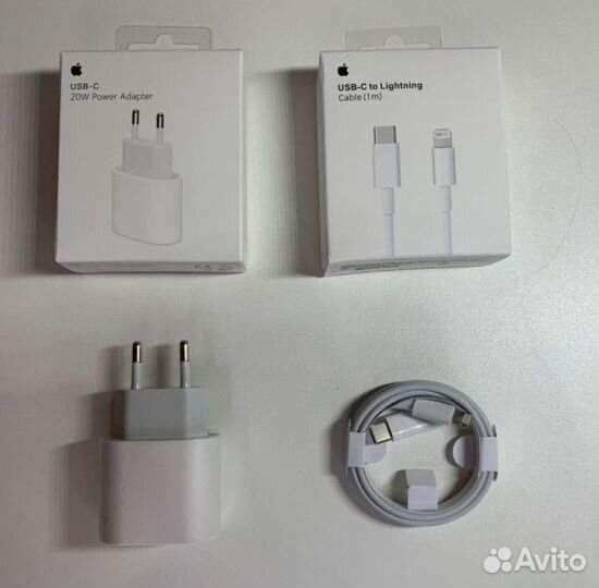 Зарядное устройство на iPhone