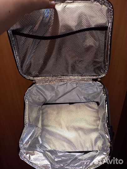 Термосумка на 22л.новая,оплата нал