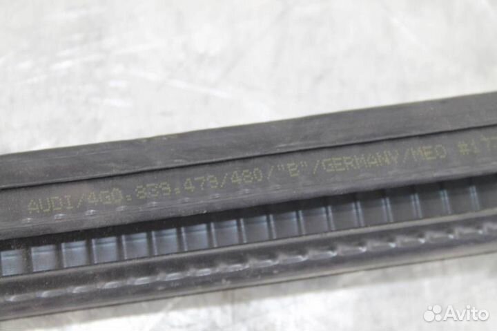 Уплотнитель стекла двери задней правой Audi A6(C7)