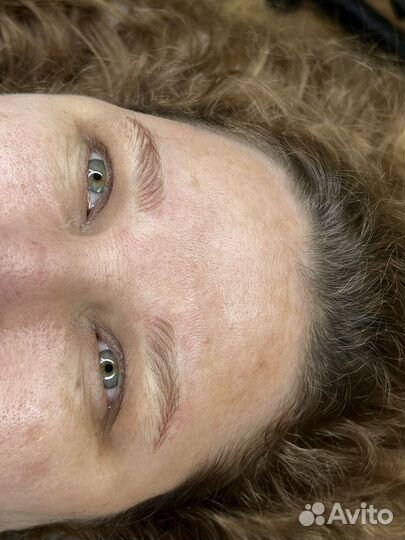 Татуаж бровей и губ, пудровые и волосковые брови