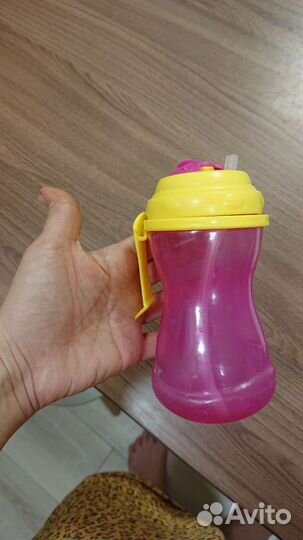 Поильник с трубочкой lubby