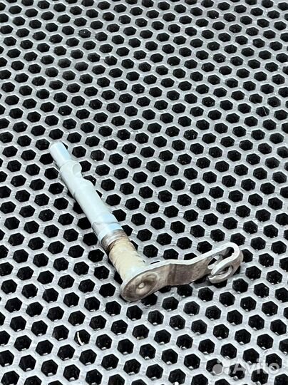 Вал выжима сцепления Yamaha WR 450F 2005-2006