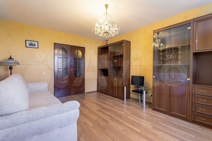 3-к. квартира, 71 м², 8/9 эт.