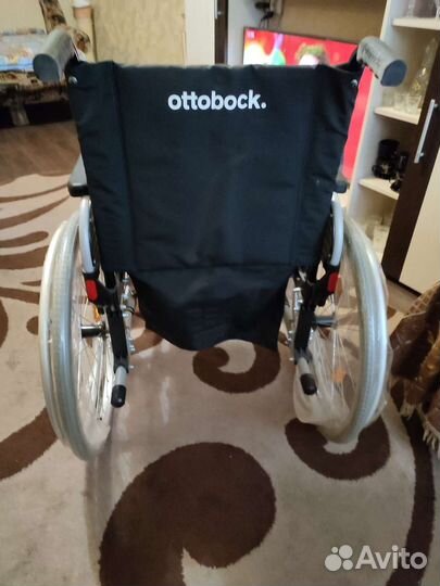 Кресло-коляска инвалидная