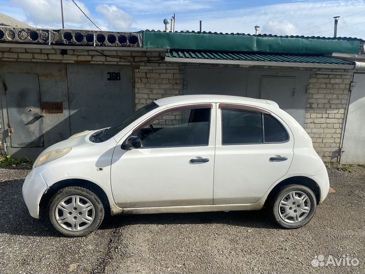 Nissan March 1.2 AT, 2003, 150 000 км