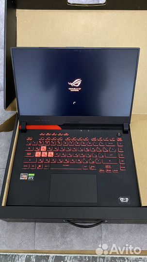 Asus rog strix G513
