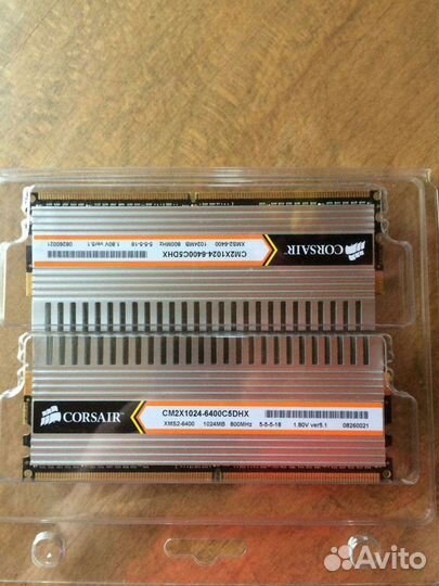 Оперативная память DDR2 Corsair