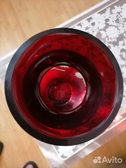 Ваза красное рубиновое стекло