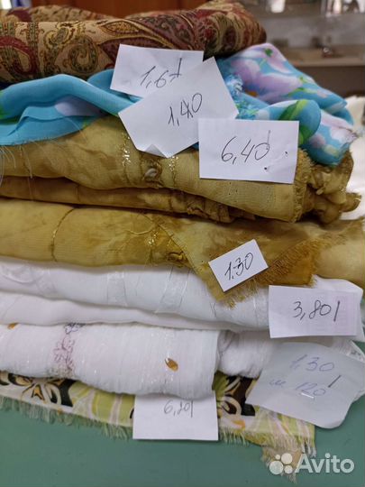 Отрезы различных тканей