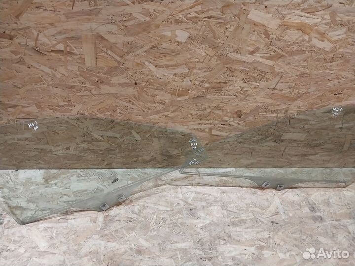 Стекло двери переднее Mazda 6 GG