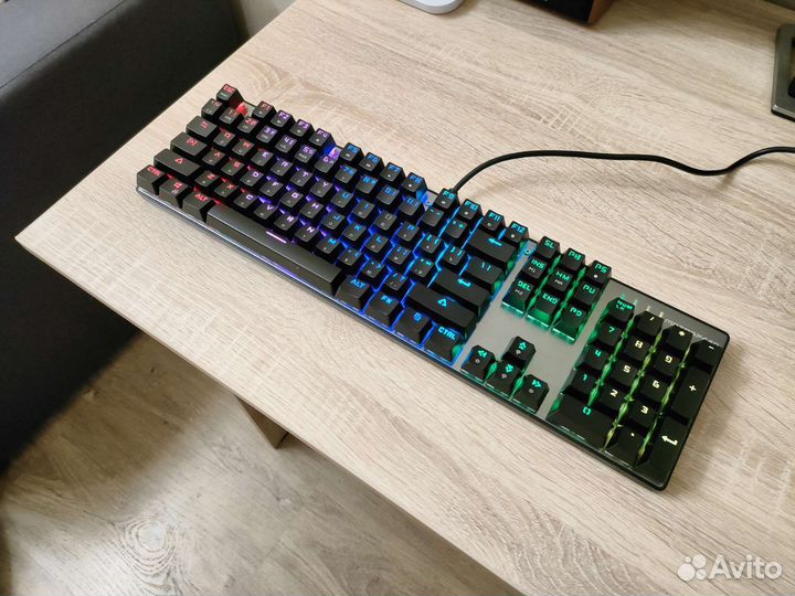 Игровая механическая клавиатура