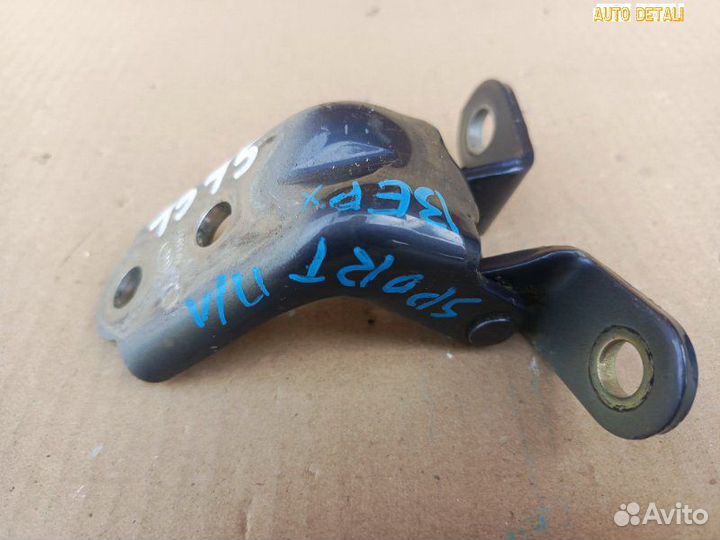 Петля двери передней левой Киа Спортейдж 4