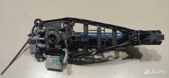 Ручка наружная двери правой Opel Astra