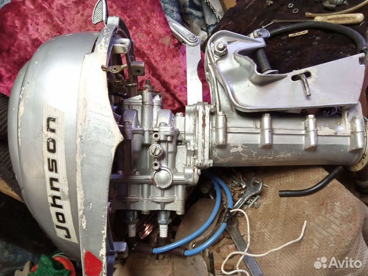 Лодочный мотор