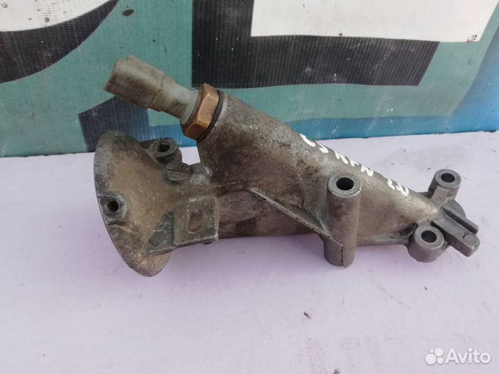 Корпус кронштейн Масляного Фильтра Пежо Ситроен