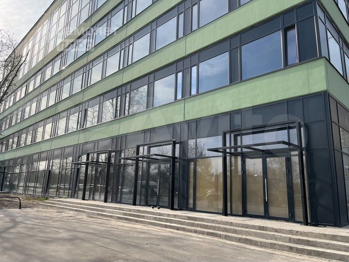 Сдам торговое помещение, 156.4 м²