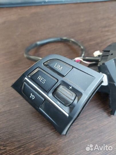 Кнопки на руль Bmw 528I F10 N20B20A 2013