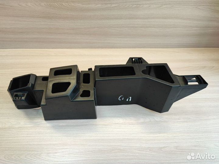 Абсорбер бампера задний левый Renault Sandero