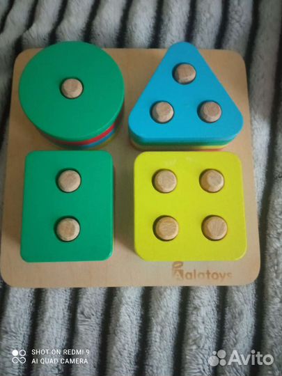 Развивающие игрушки пакетом