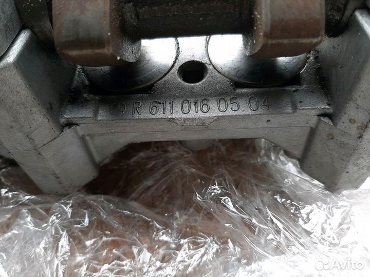 Постель с распредвалaми Mercedes 611 2.2 CDI