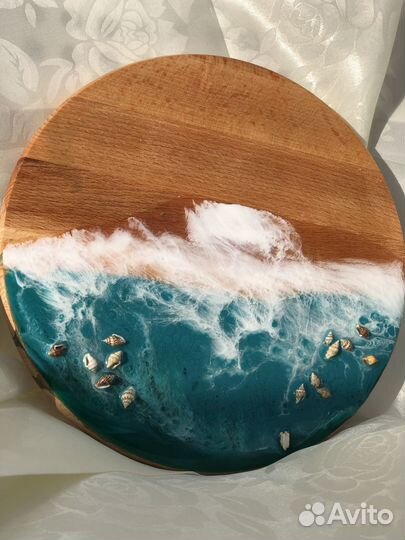 Доска декорированая эпоксидной смолой 