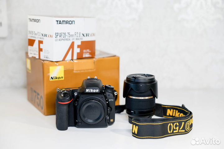 Зеркальный фотоаппарат Nikon D750