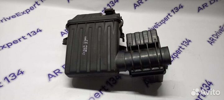 Корпус воздушного фильтра Suzuki Liana M16A