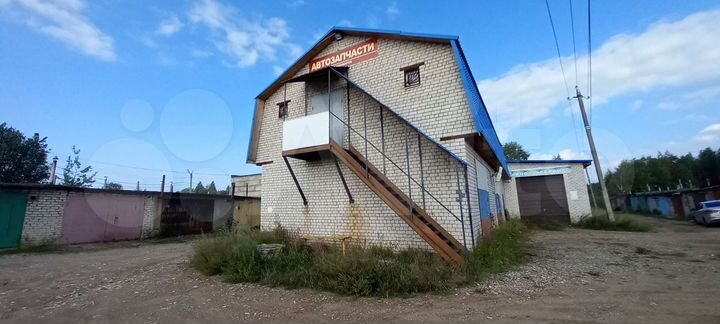 Здание, 350 м²