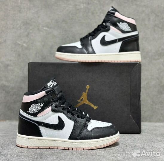 Кроссовки Nike Air Jordan зимние женские