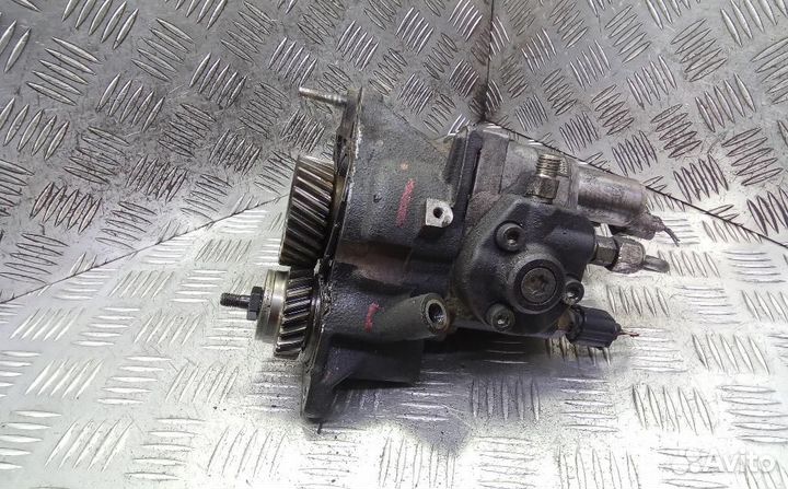 Насос топливный (тнвд) Mitsubishi Montero/Pajero