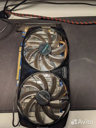 Видеокарта AMD radeon HD 7800 2 gb