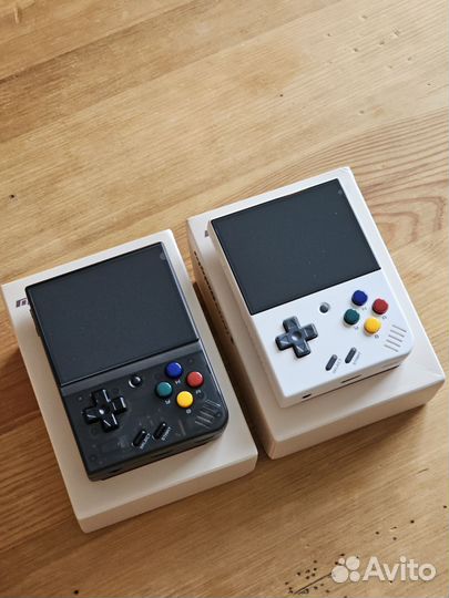 Miyoo Mini Plus / Anbernic RG35xx