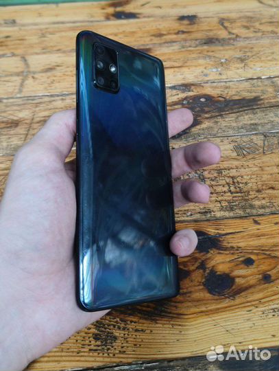 Телефон samsung galaxy a71