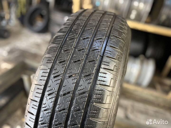 Michelin Cross Terrain SUV 235/65 R18 104S