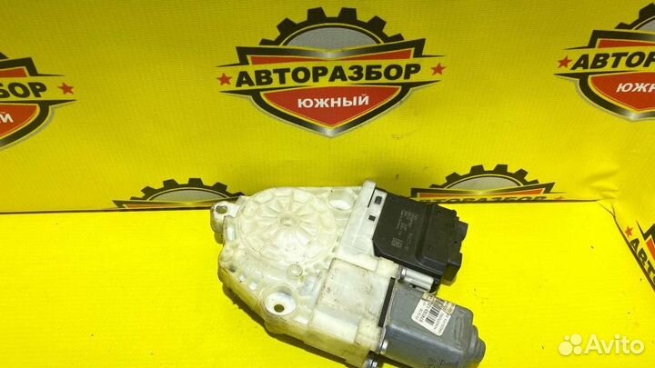 Моторчик стеклоподъемника задн лев Вольксваген B6