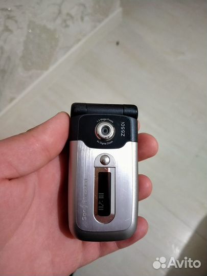 Sony Ericsson Z550i