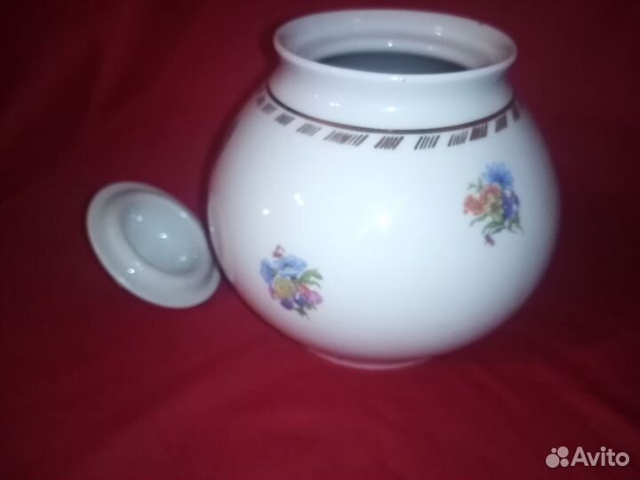 Сахарница, кофейник. Песочное. Барановка