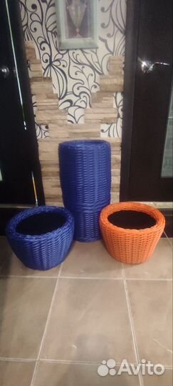 Кашпо для цветов. Ротанг