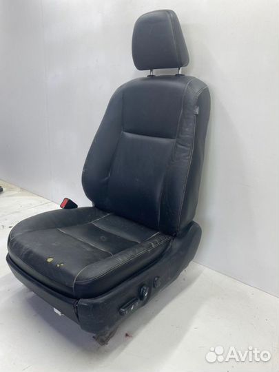 Сиденье переднее левое Toyota Camry V50 2011-2014
