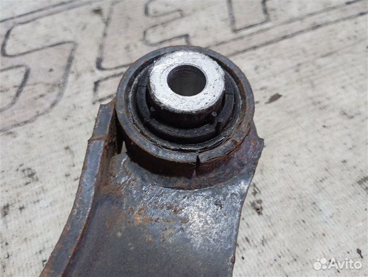 Рычаг подвески верхний задний Volkswagen Touran 1T