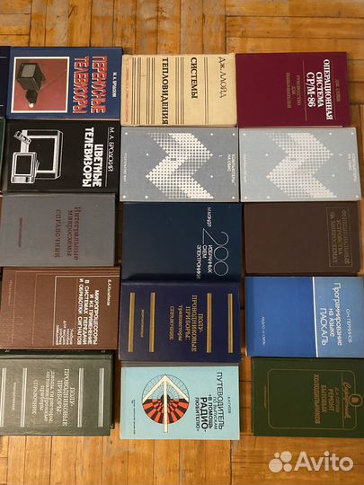 Радиодетали электроника микросхемы компьютер